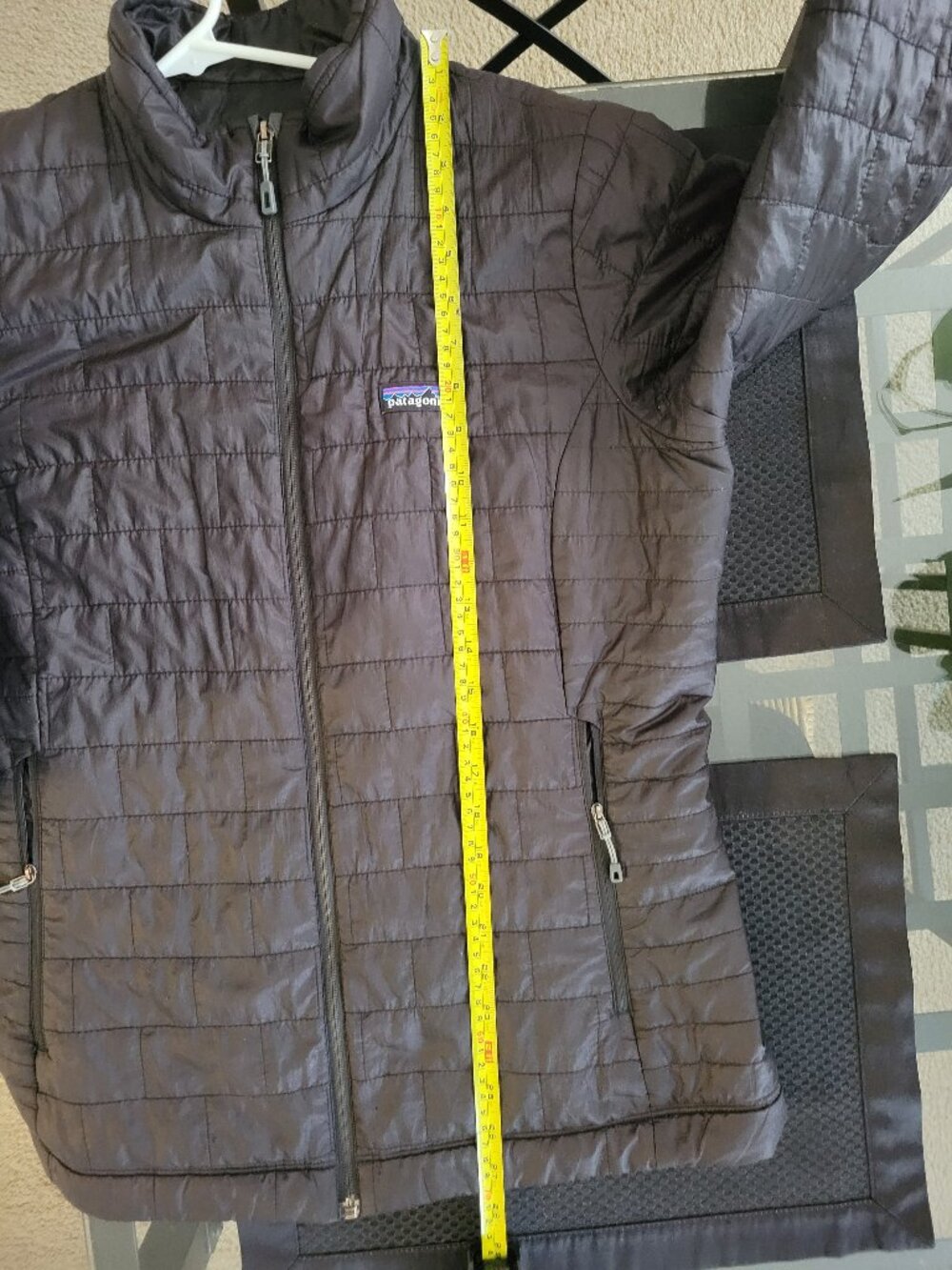 PATAGONIA NANO women puff jacket PACKABLE size Large. Preowned. FIRM PRICE - Picture 15 of 16